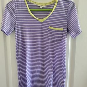 Striped tee small